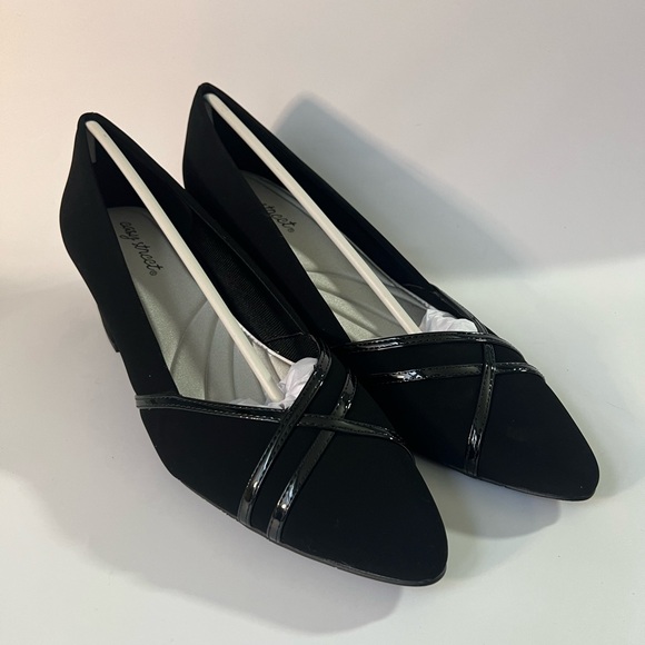 easy street Shoes - Easy Street Lamy/Patent Black Women's Shoes - 12